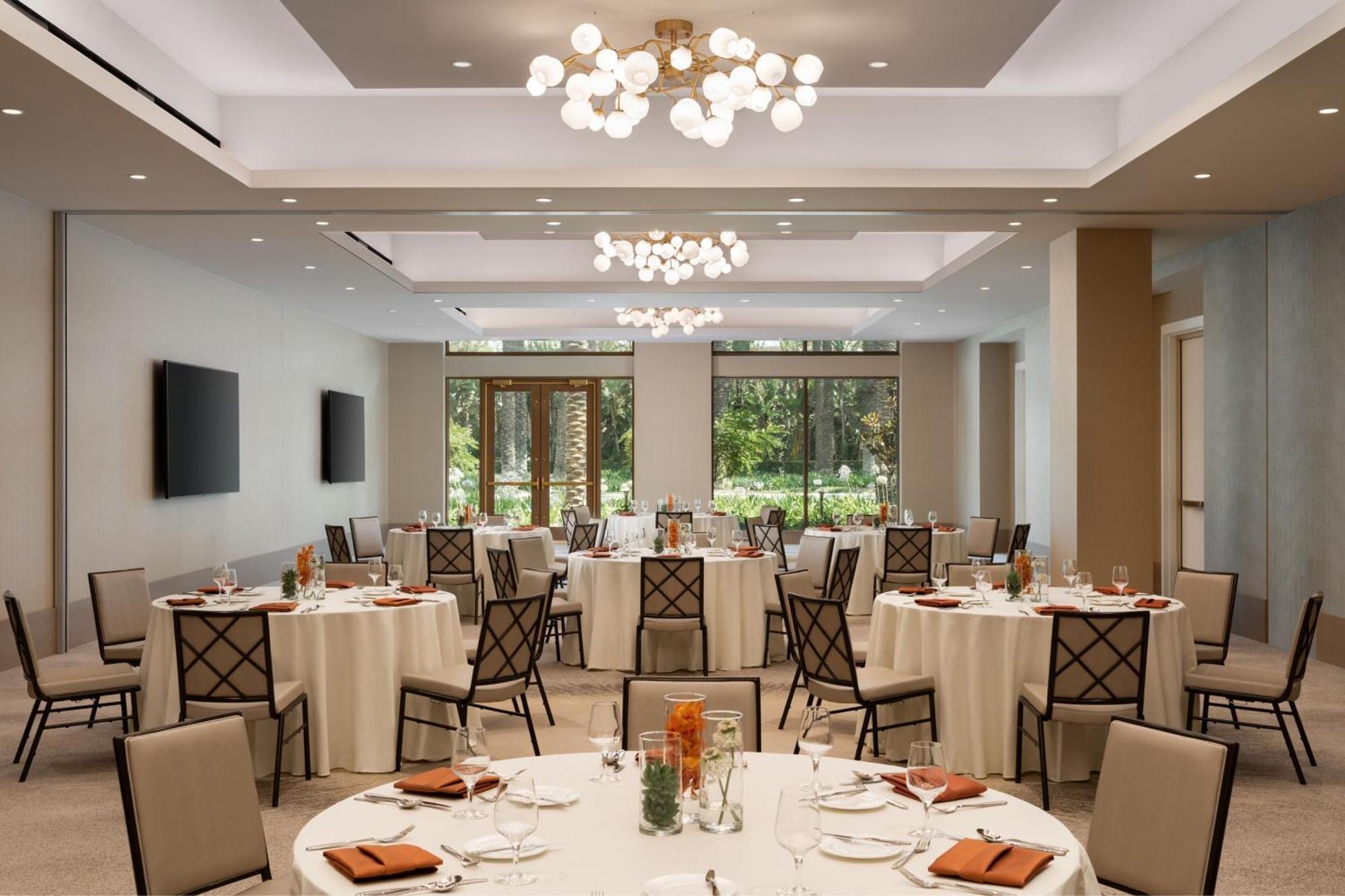 The Westin Anaheim Resort Exterior foto