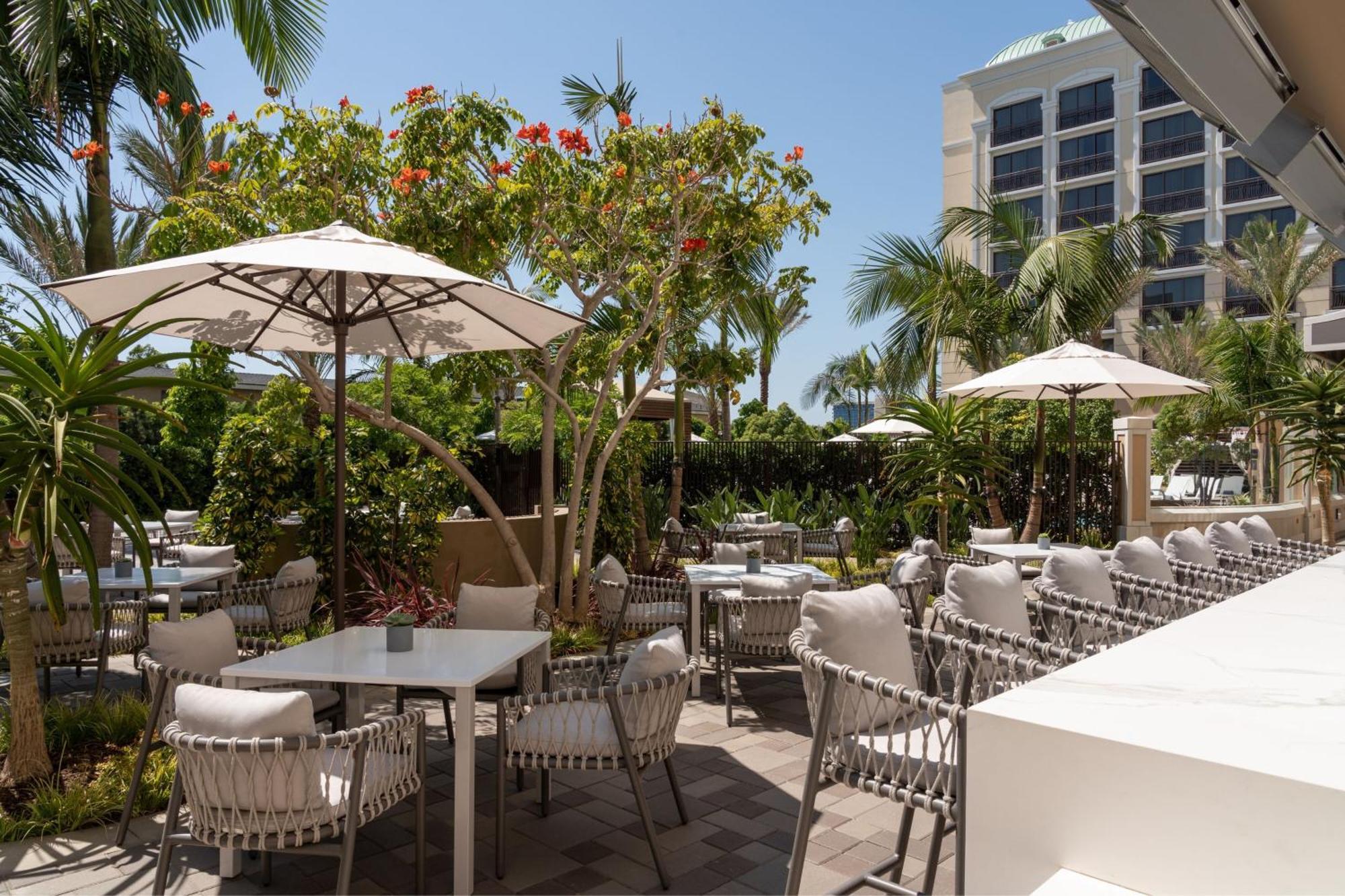 The Westin Anaheim Resort Exterior foto